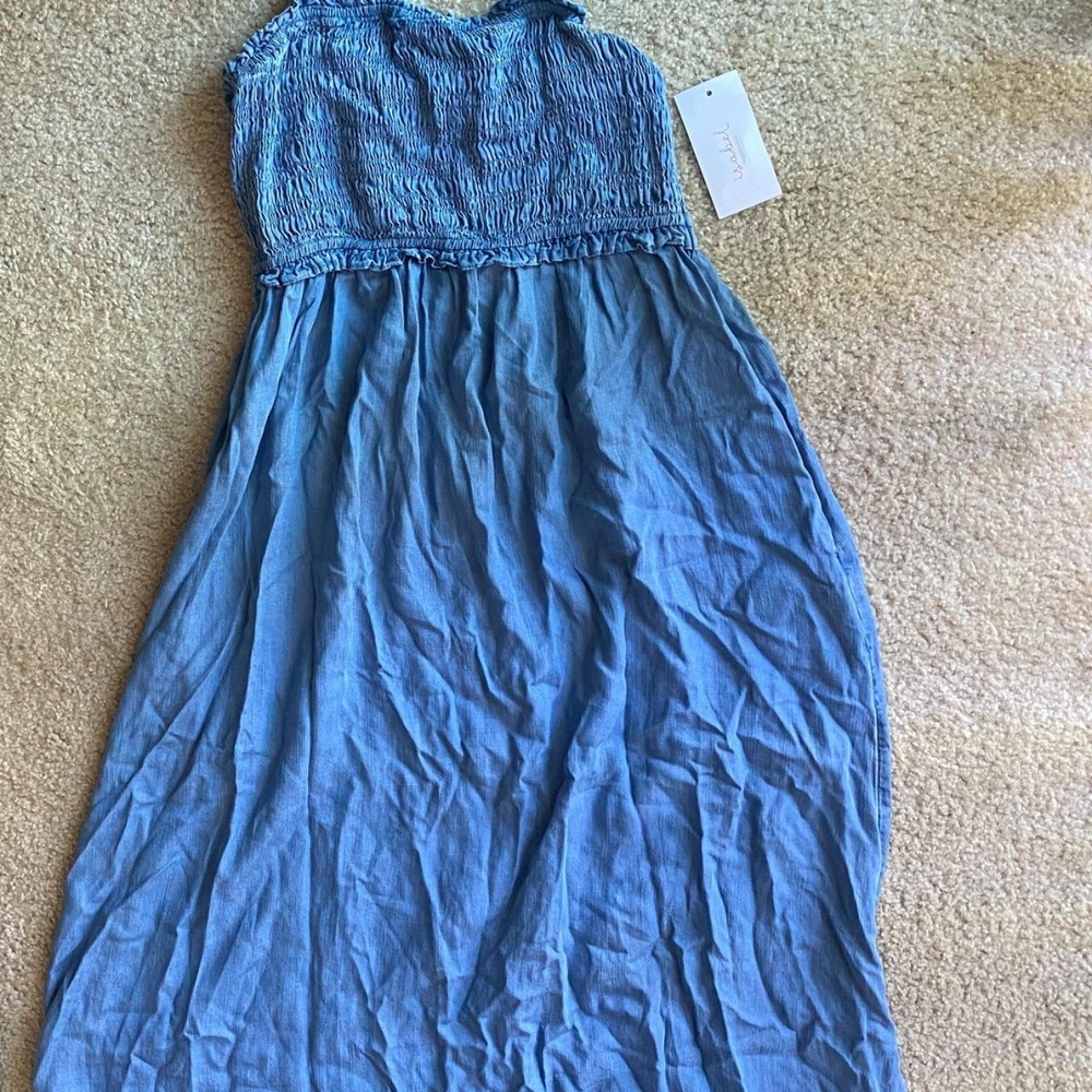 Isabel Maternity By Ingrid & Isabel Maxi Dress Womens M Blue Chambray Smocked